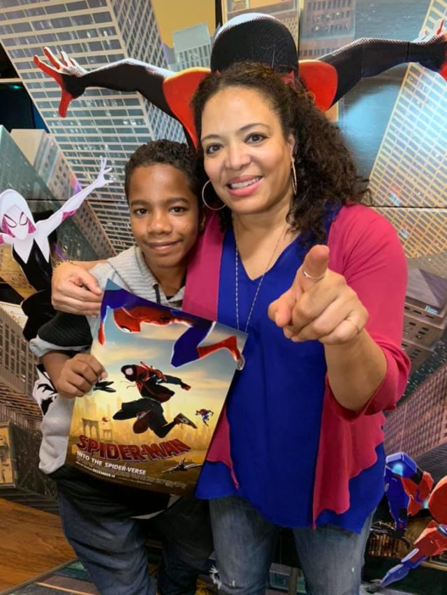 Luna Lauren Velez sponsors screening of "Spiderman: Into the Spiderverse" for children in Anasco, Puerto Rico